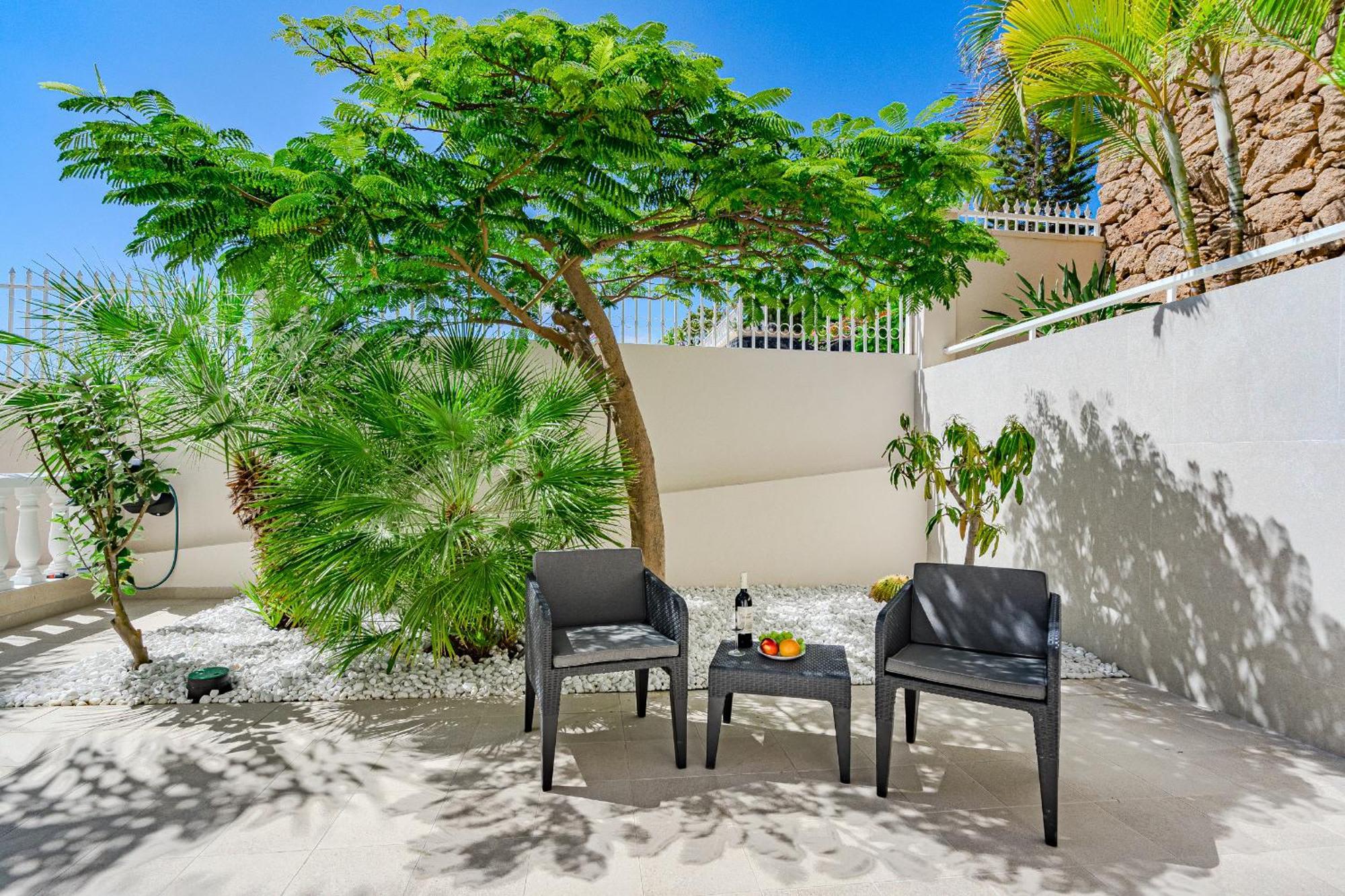 Villa Sabina - 6 Bedroom House Costa Adeje  Bagian luar foto