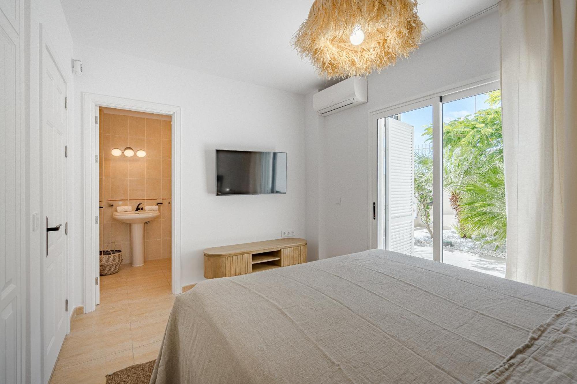 Villa Sabina - 6 Bedroom House Costa Adeje  Bagian luar foto