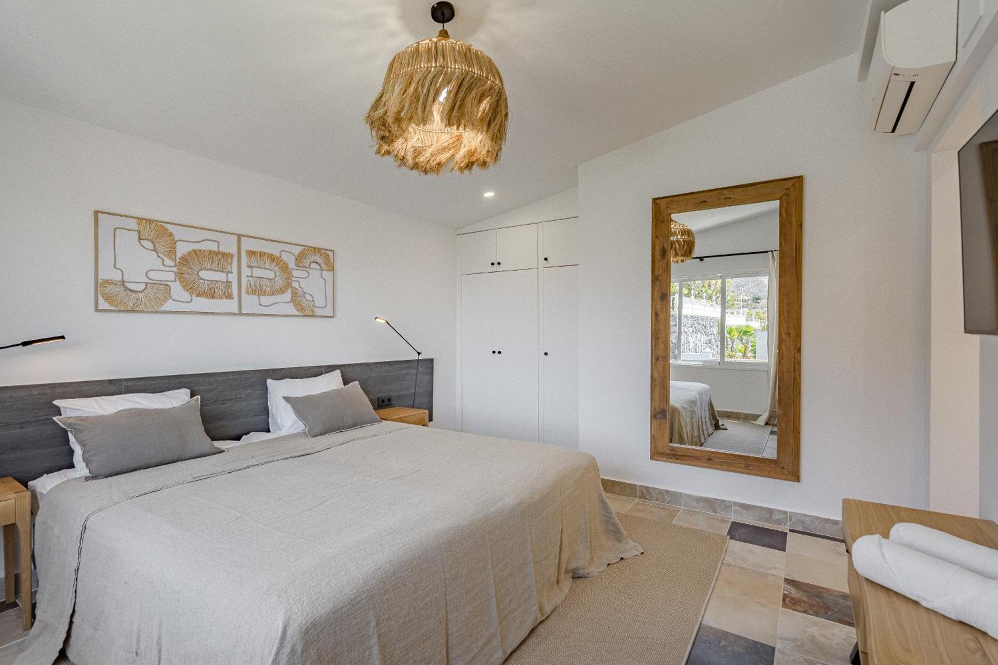 Villa Sabina - 6 Bedroom House Costa Adeje  Bagian luar foto