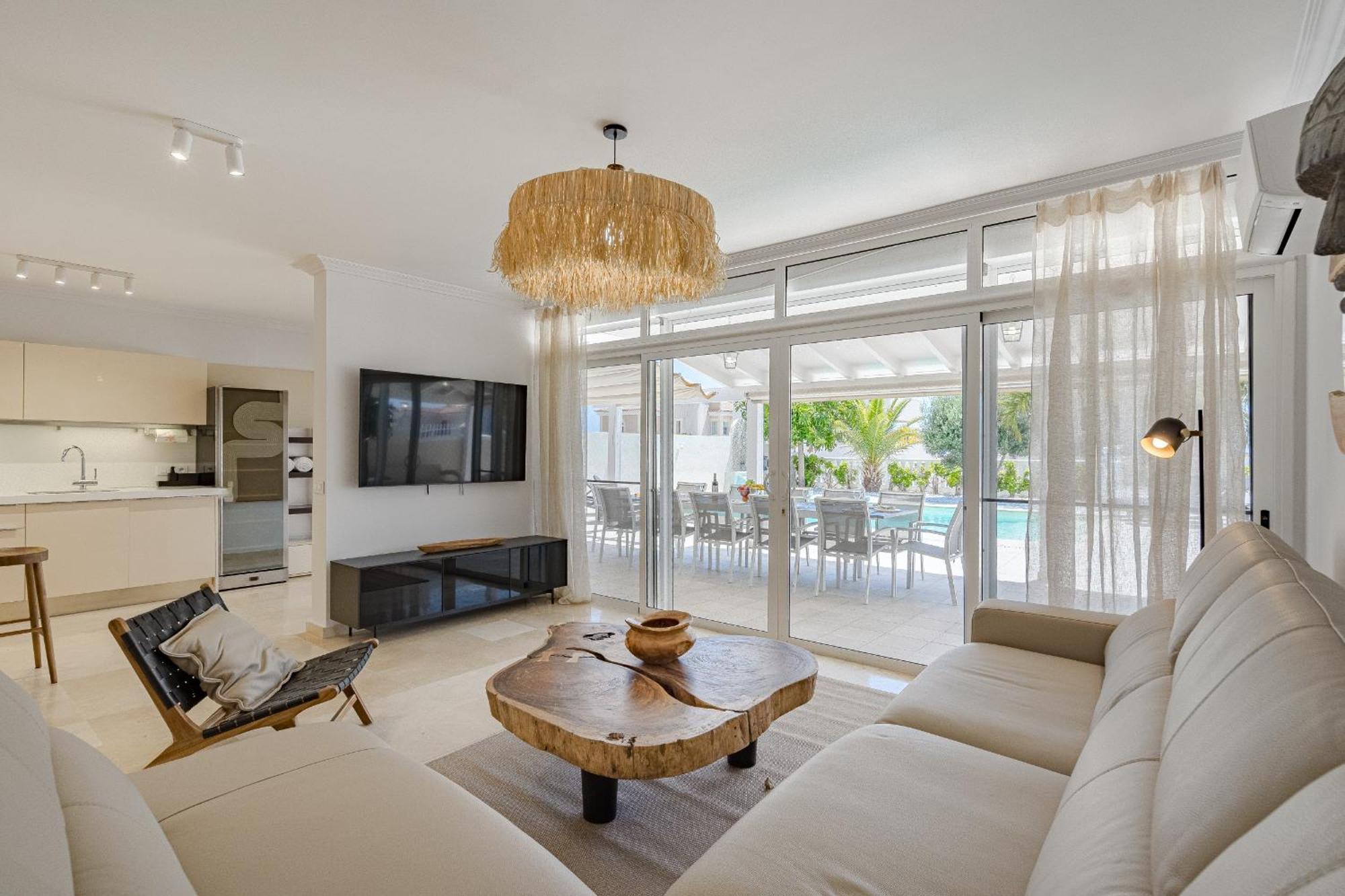 Villa Sabina - 6 Bedroom House Costa Adeje  Bagian luar foto